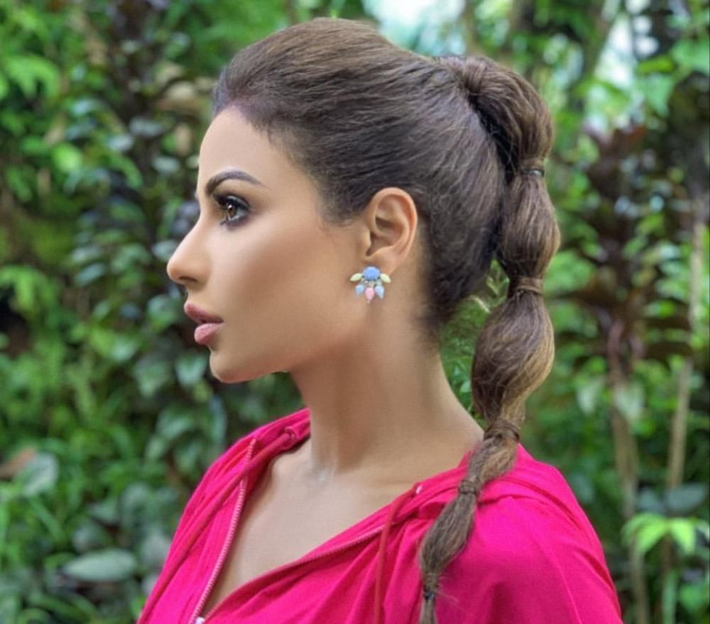 أكسسوارات مميزة من إطلالات مهيرة عبد العزيز