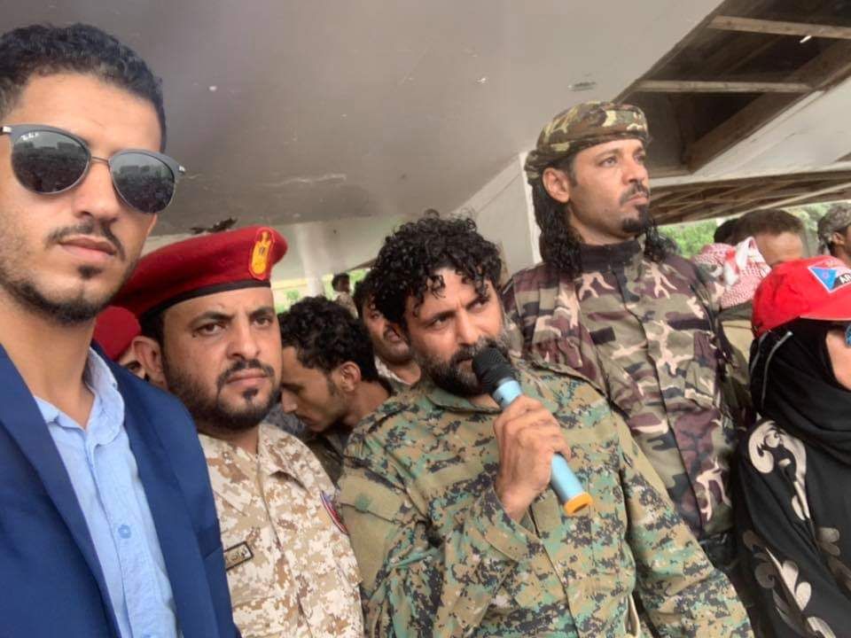 اقتحام”قصر المعاشيق”.. ومهلة 72 ساعة للحكومة الشرعية لمغادرة عدن..!
