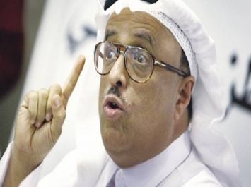 ضاحي خلفان يعلن الاستسلام ويعترف بالهزيمة ويجر أذيال الخيبة والندامة ويغادر الساحة اليمنية.. شاهد (رسالة الوداع)