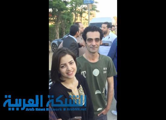 الممثلة المصرية منى فاروق ، صاحبة فضيحة الفلم الاباحي مع المخرج خالد يوسف .. شاهدو بجوار من ظهرت اليوم ..«صور»