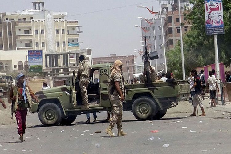 مصدر عسكري يروي تفاصيل واسرار انقلاب عدن