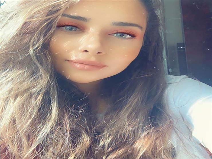 الفنانة اليمنية ‘‘بلقيس’’ تهز ‘‘انستجرام’’ باطلالة جريئة وساحرة من سواحل أوروبا وتنشر ‘‘فيديو مثير للغاية’’ شاهد