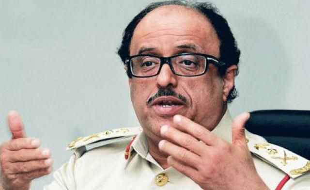 “ضاحي خلفان” يُهين السعودية علناً .. غضب واسع ومطالبات بالإعتذار