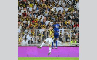 الامارات | 5 أسباب وراء "قمة الإحباط" بين عملاقي الكرة السعودية الهلال والاتحاد