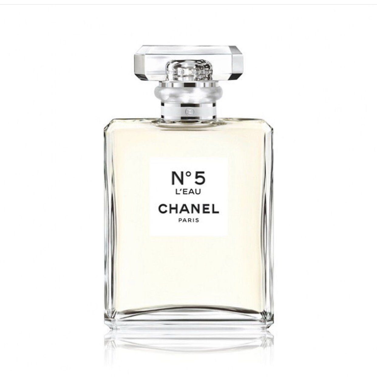 افضل عطر نسائي جذاب لامرأة تأسر القلوب