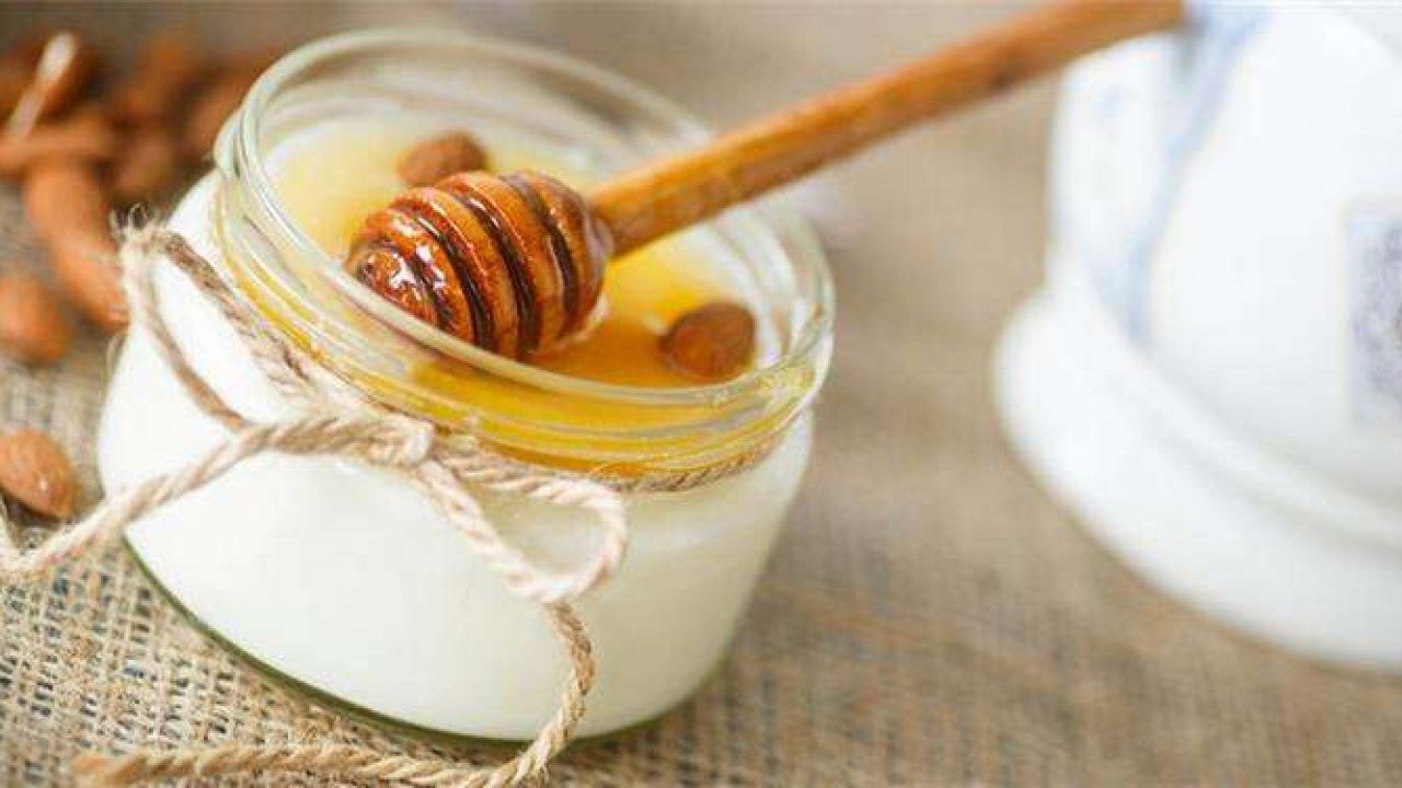 خلطات طبيعية لإخفاء حبوب الوجه بسرعة