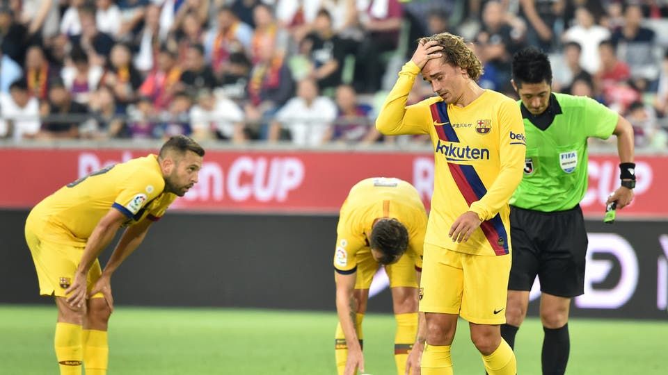 برشلونة يدفع 671 مليون يورو رواتب سنوية للاعبيه