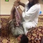 فيديو «معنف ابن طليقته» يثير غضباً في السعودية
