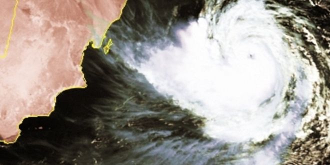 الإعصار هيكا يصل ذروته الأربعاء في بحر العرب