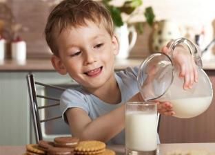 فوائد شرب اللبن صباحًا