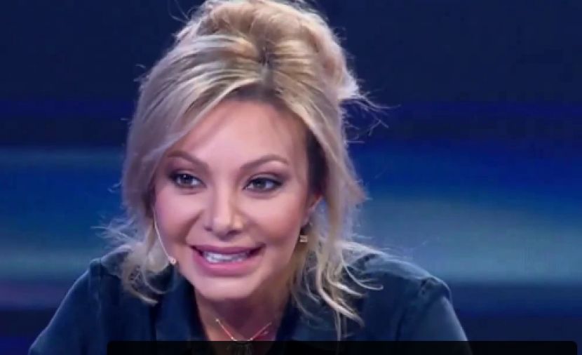 شاهد برنامج اكلناها على قناة لنا بث مباشر - ندين تحسين بك
