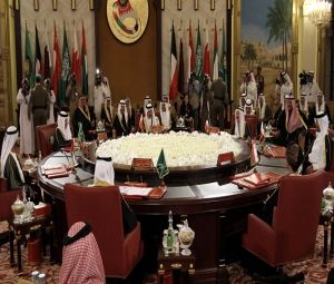 إعلان عسكري خليجي عاجل .. وإجتماع طارئ في السعودية بمشاركة قطر وتحذير من كارثة كبرى قادمة