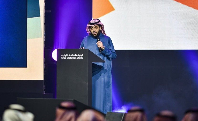 إعفاء تركي آل الشيخ يشعل تويتر في السعودية