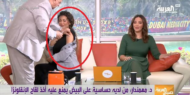 “شاهد” مذيعة “العربية” السعودية الحسناء تخلع ملابسها على الهواء وغضب سعودي عارم على مواقع التواصل...