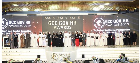المنظمات الحكومية من دولة الإمارات العربية المتحدة والمملكة العربية السعودية تسيطر على جوائز الموارد...