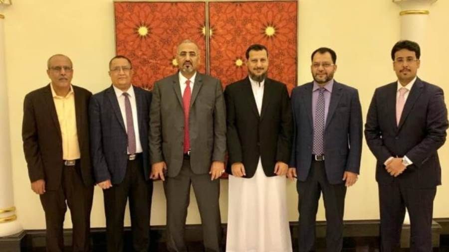 لقور: الانتقالي يمهل الحكومة فترة محدودة للتوقيع على مبادرة حوار جدة