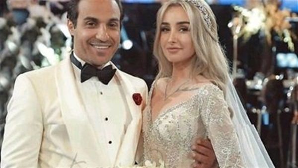 تراند اليوم : بالصور .. أحمد فهمي ينشر صورة برفقة عيلة هنا الزاهد ويعلق : عيلتي