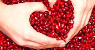 الرمان يعزز المناعة ويعالج الاكتئاب ويحسن المزاج