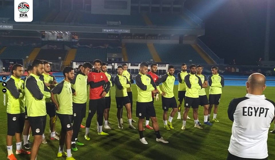 شوقى غريب يبدأ محاضرات الفيديو اعتبارا من السبت
