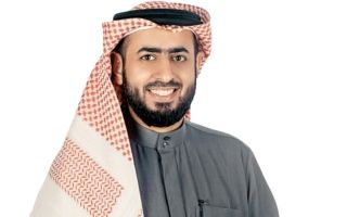 الامارات | محامٍ مواطن يحمي المجتمع من مخالفة القانون بـ «دير بالك»