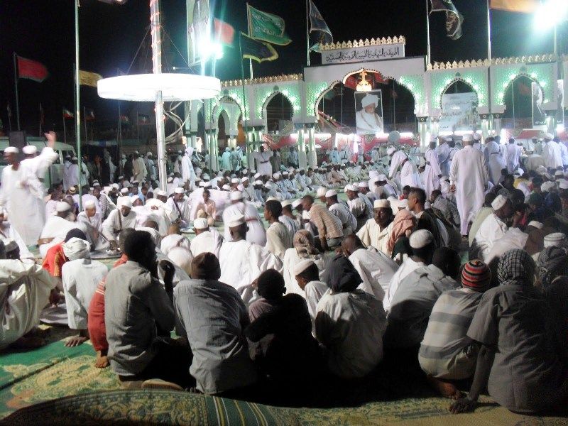 سفير الأمم المتحدة لدى أمريكا في مولد ميدان الخليفة ويفجر المفاجآت