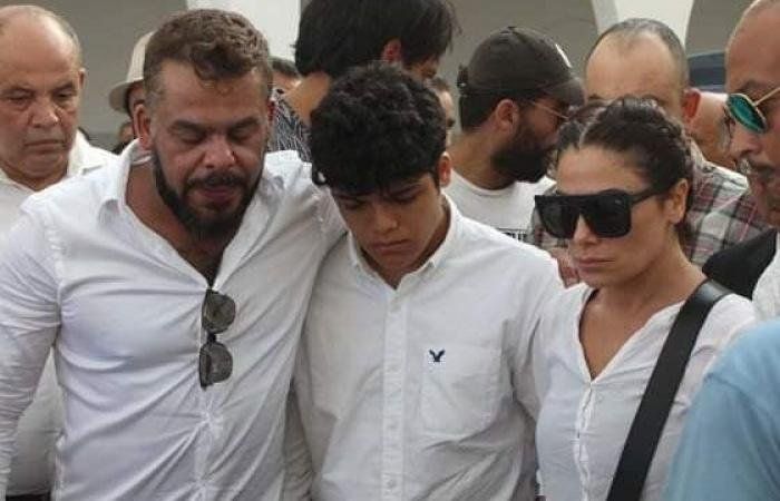 صبا مبارك تقطعُ عزلتها بعد وفاة طليقها.. وهذا ما قالته!
