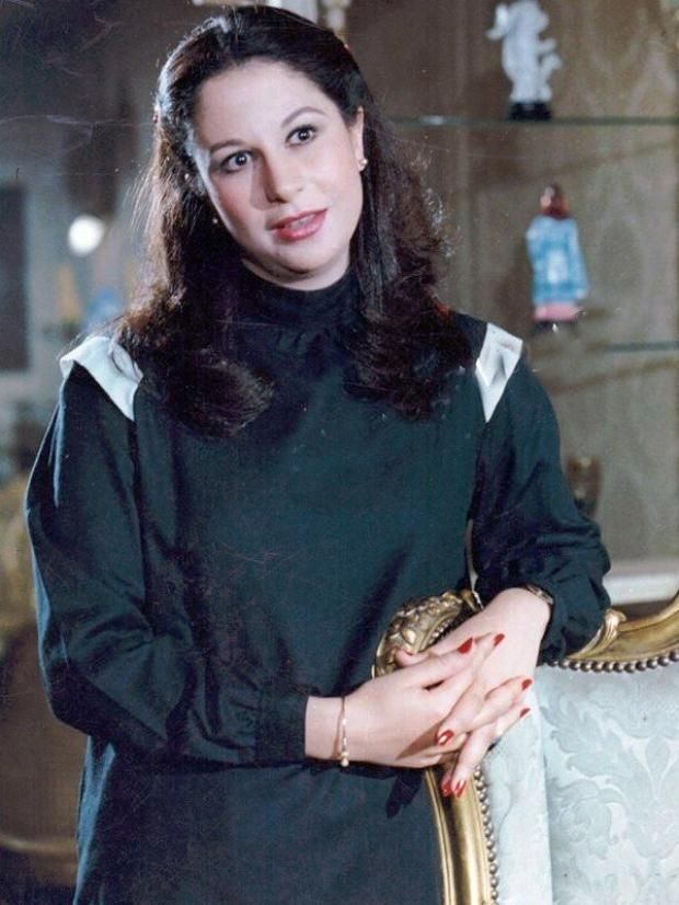 أجهضت 12 مرة وطلبت الفراق.. سمية الألفي السندريلا التي عشقت الفيشاوي