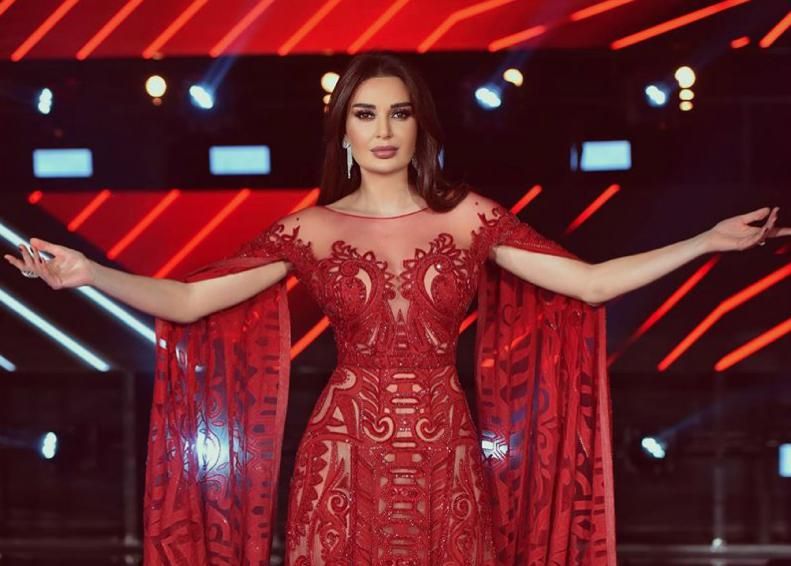 سيرين أحلام وسميرة سعيد في ذا فويس ..مَن الأكثر أناقة؟