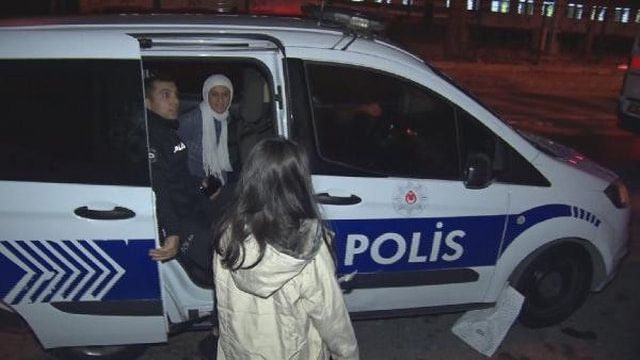 بعد ليلة حميمية.. سيدة تقتل زوجها وهو نائم بطريقة لا تخطر على بال