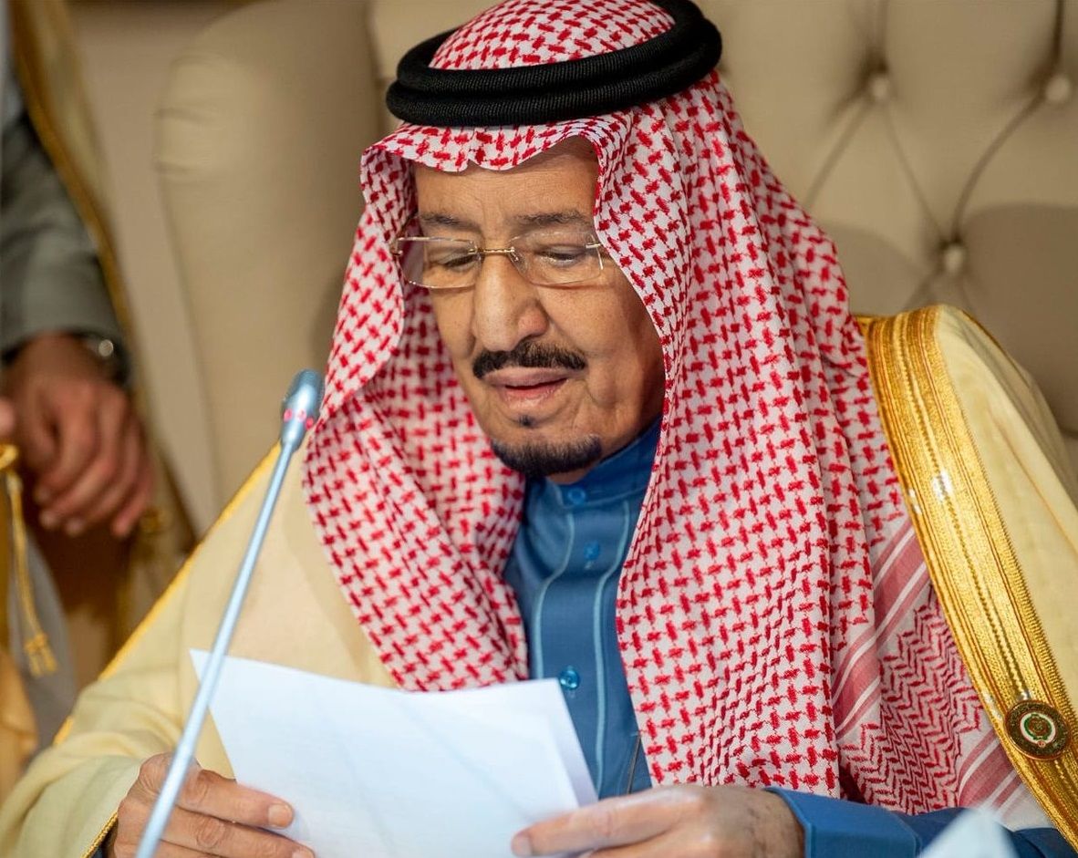 عاجل : مرسوم ملكي من الملك سلمان بمنح الجنسية السعودية لهذه الفئة من المغتربين اليمنيين وبصورة فورية