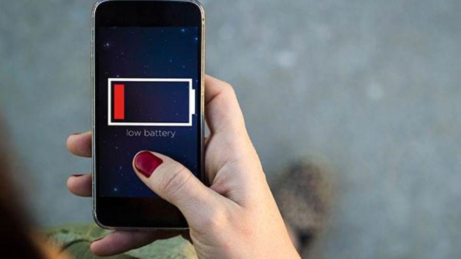 5 تطبيقات تستنزف بطارية هاتفك الأيفون.. احذر منها