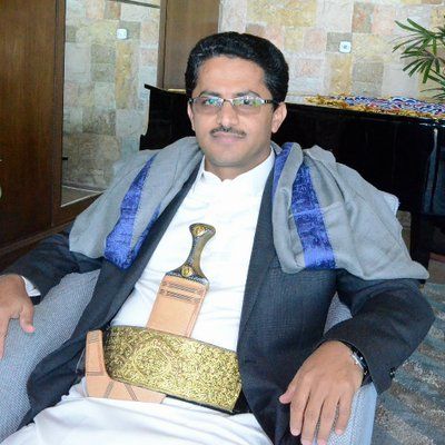 لن تصدق شدة جمالها...أول ظهور لزوجة علي البخيتي مع ابنتها "توجان" شاهد كيف أصبحت بعد بلوغها سن الـ 18 "شاهد الصور"