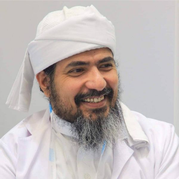 عاجل : الشيخ الزنداني في ظهور جديد يفجر مفاجأة مدوية ويعلن عن الدولة التي وقعت معه اتفاقا لتصنيع علاج مرض الإيدز الذي اخترعه (تفاصيل)