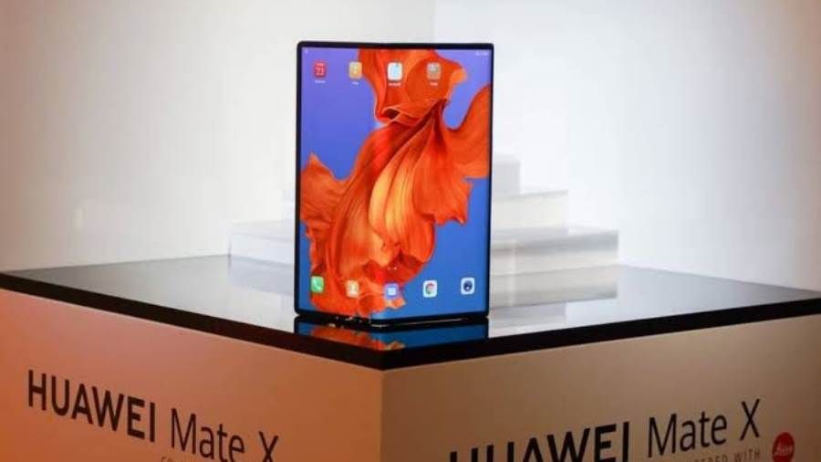 هواوي تطلق نسخة مطورة من Mate X خلال 2020
