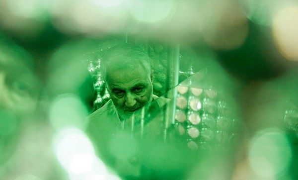 بروفيسور عُماني يفاجئ الجميع ويكشف عن سيناريو “مرعب” لمنطقة الخليج للرد على اغتيال قاسم سليماني