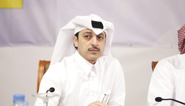 رجل اعمال قطري شهير يمسح بـ "وسيم يوسف" الأرض بعد سبه أمير قطر والتطاول عليه