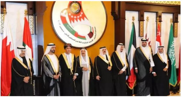 ورد للتو..الرعب والهلع يسيطر على جميع ملوك وأمراء دول مجلس التعاون الخليجي من بطش ايران وحلفائها وخوفهم من غدر ترامب وصدور البيان رقم (1 )