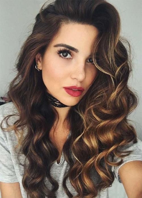 صبغات شعر مميزة للبشرة الحنطية