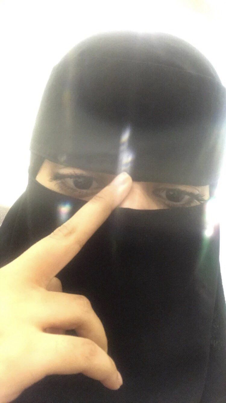 السعودية رهف القنون تفجر مفاجأة صادمة.. مارست الجنس بشكل واسع وارغب في التغيير