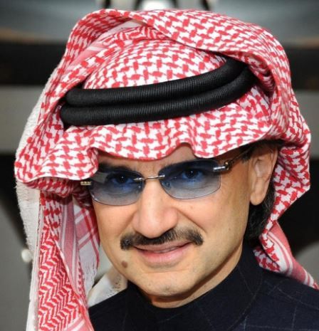 لم يجروء على فعلها لا الملك سلمان ولا ولي عهده، لكن الامير الوليد بن طلال فعلها واحرج ملوك وامراء الخليج بهذا الطلب الصادم ( صورة اربكت كل حكام الخليج )