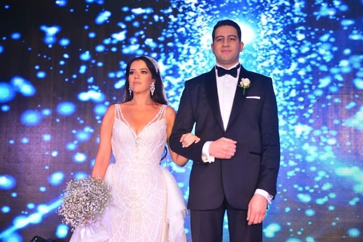 روبي تشعل حفل زفاف ابنة شيرين وجدي.. والأخيرة تتصدر المشهد!