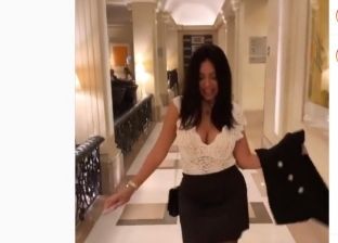 بالفيديو.. رانيا يوسف تشارك جمهورها بـ"رقصة جديدة" على أغنية HAPPY