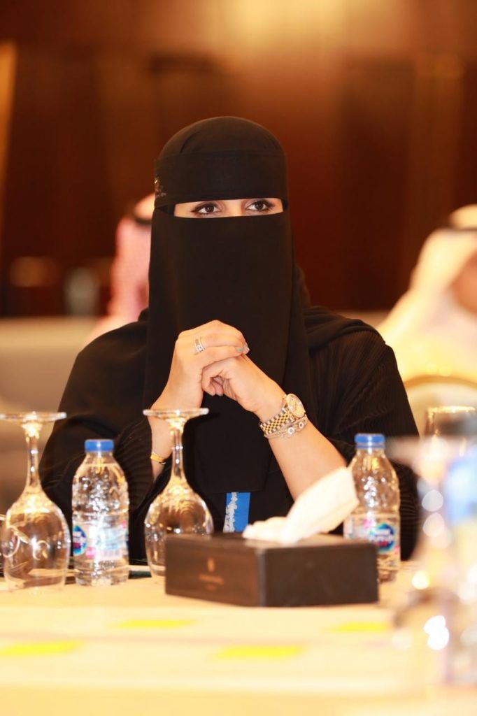 السعودية | الأخصائية أميرة الرشود : احرصوا على النشاط الرياضي فـي منازلكم هذه الأيام