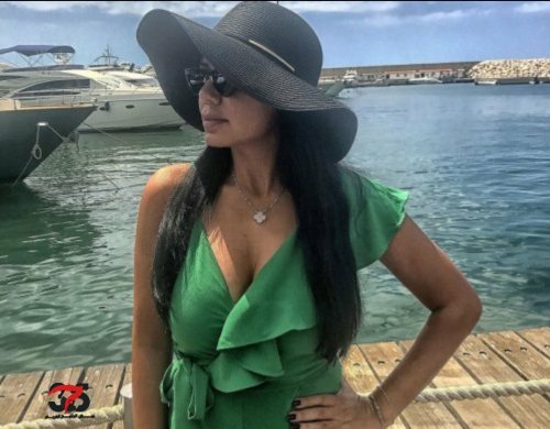 تسريب صور فاضحة للفنانة "رانيا يوسف" وهي تمارس هذا الفعل الفاضح داخل الحمام .. (صور صادمة)