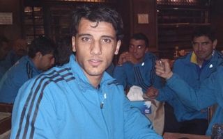 الامارات | عمر السومة ينشر صورة عمرها 10 سنوات.. ويستعيد ذكرياته مع الفتوة السوري