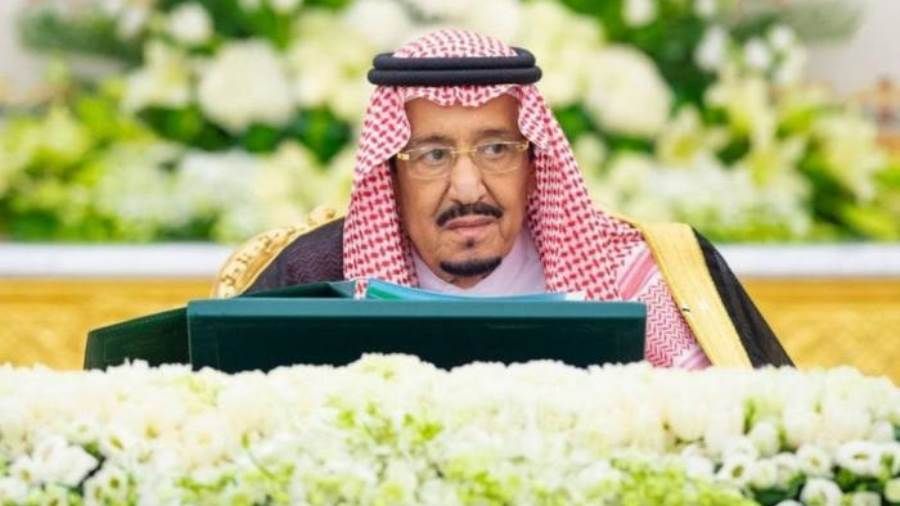 السعودية ترفع حظر التجول جزئيا..وتبقيه بمكة على مدار 24 ساعة