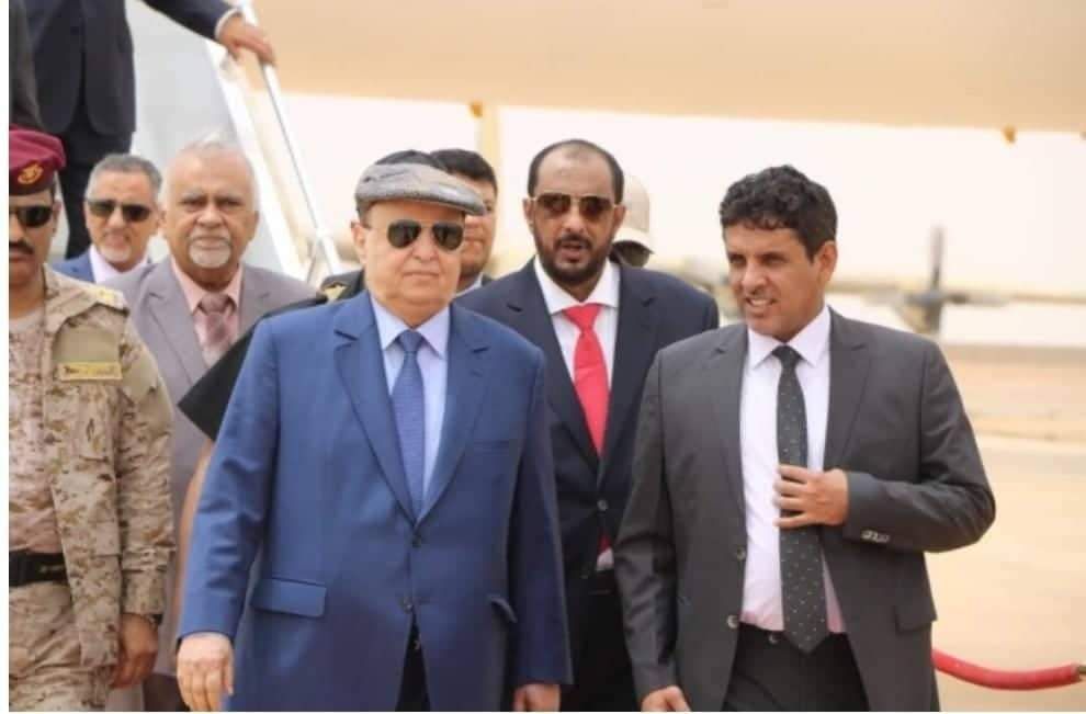 عاجل ورد قبل قليل.. مصادر تكشف عن توافق بين الشرعية والانتقالي على تعيين هذا الشخصية رئيسا للوزراء في الحكومة القادمة
