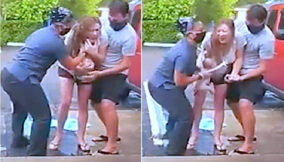 بالفيديو.. لحظة ولادة امرأة منتصبة على قدميها في العراء.. شاهد كيف خرج الطفل؟!!