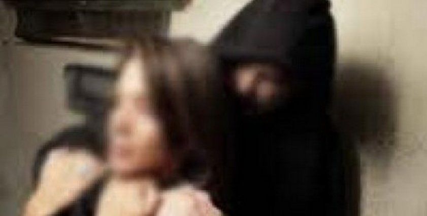 مُعرض للسجن 250 عاما.. نجم أفلام إباحية سابق اغتصب 12 امرأة وفتاة