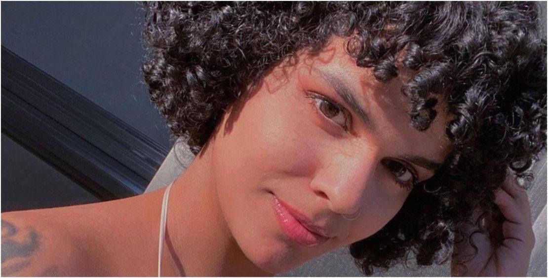 من "الحمام" .. ألفتاة السعودية الهاربة "رهف القنون" تصدم الجميع بظهور فاضح وهي شبه عارية وتقوم بعمل خادش في دورة المياة.. شاهد